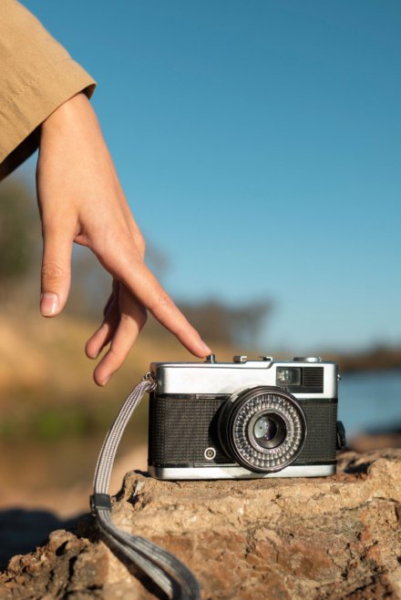Portofolio-01-Image-by-freepik